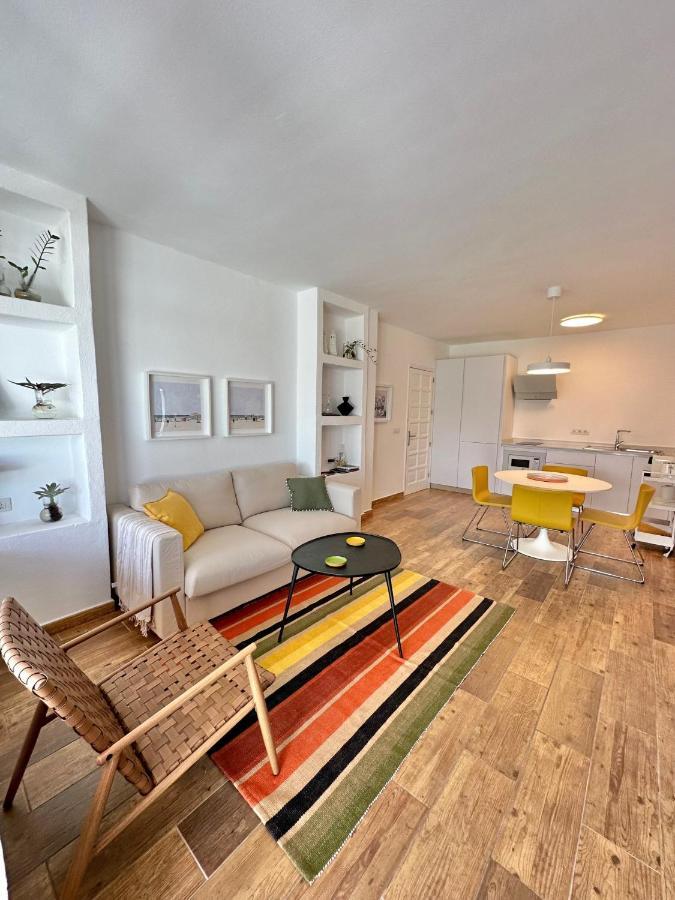 Апартаменты Casahost Casa Caracola Коста-Тегисе Экстерьер фото